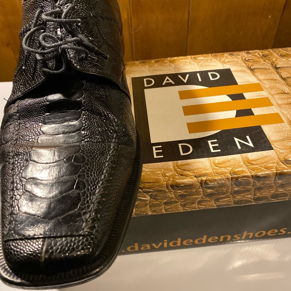 Men’s black ostrich skin shoes